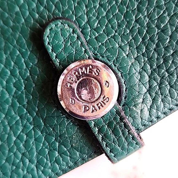 RARE: Hermes Paris Dogon Long Green Wallet - Picture 6 of 15